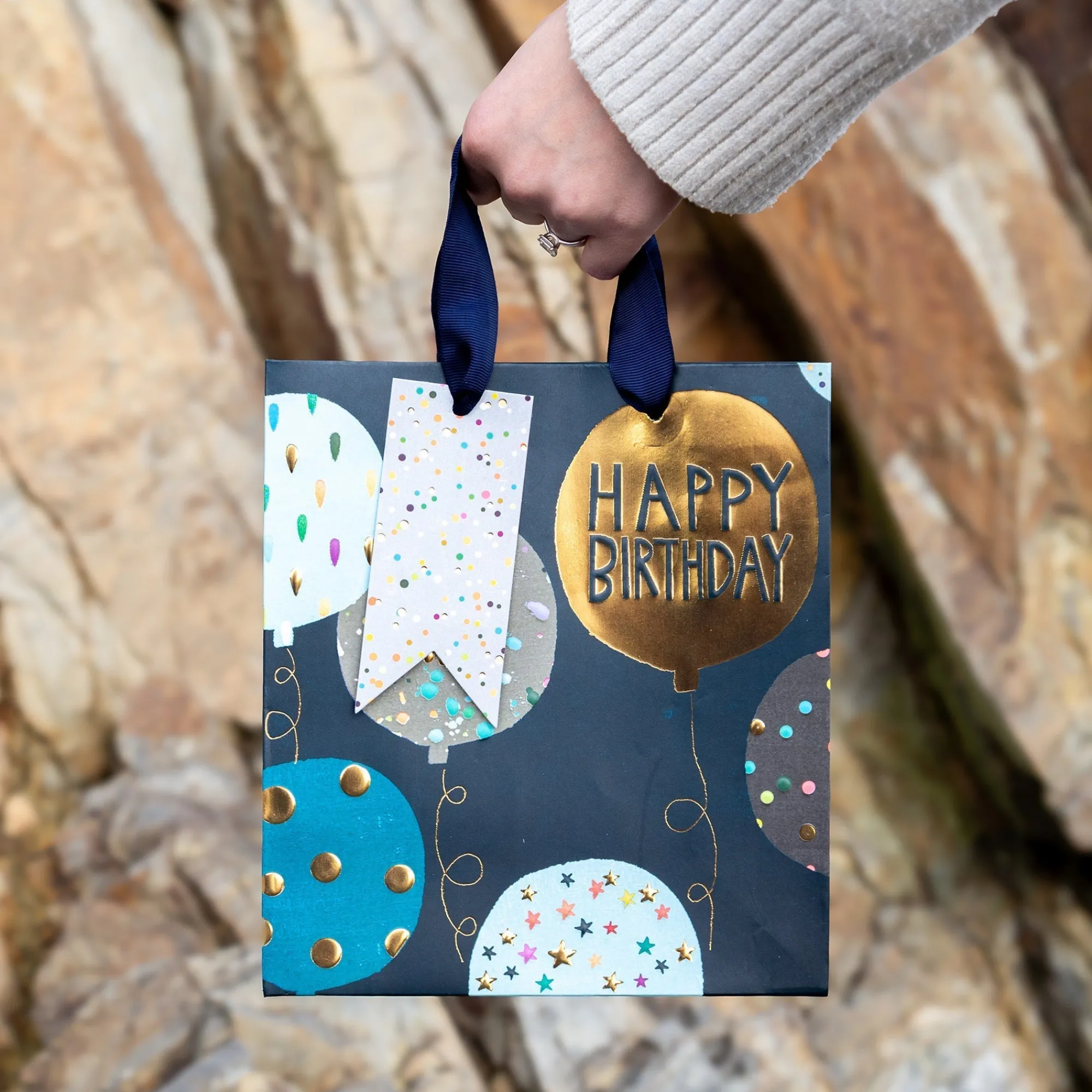 Gift Bags|Gift Bags*Whistlefish Birthday Balloons Luxury Medium Gift Bag