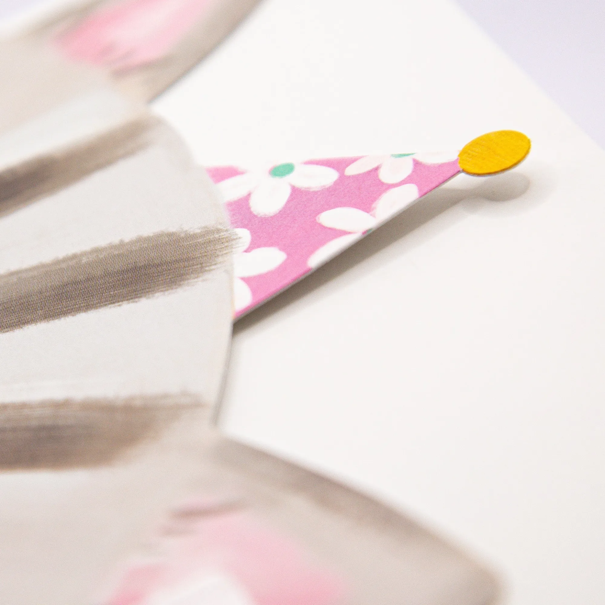 Birthday|For Children*Whistlefish Carly The Cat Birthday Cut-Out Card