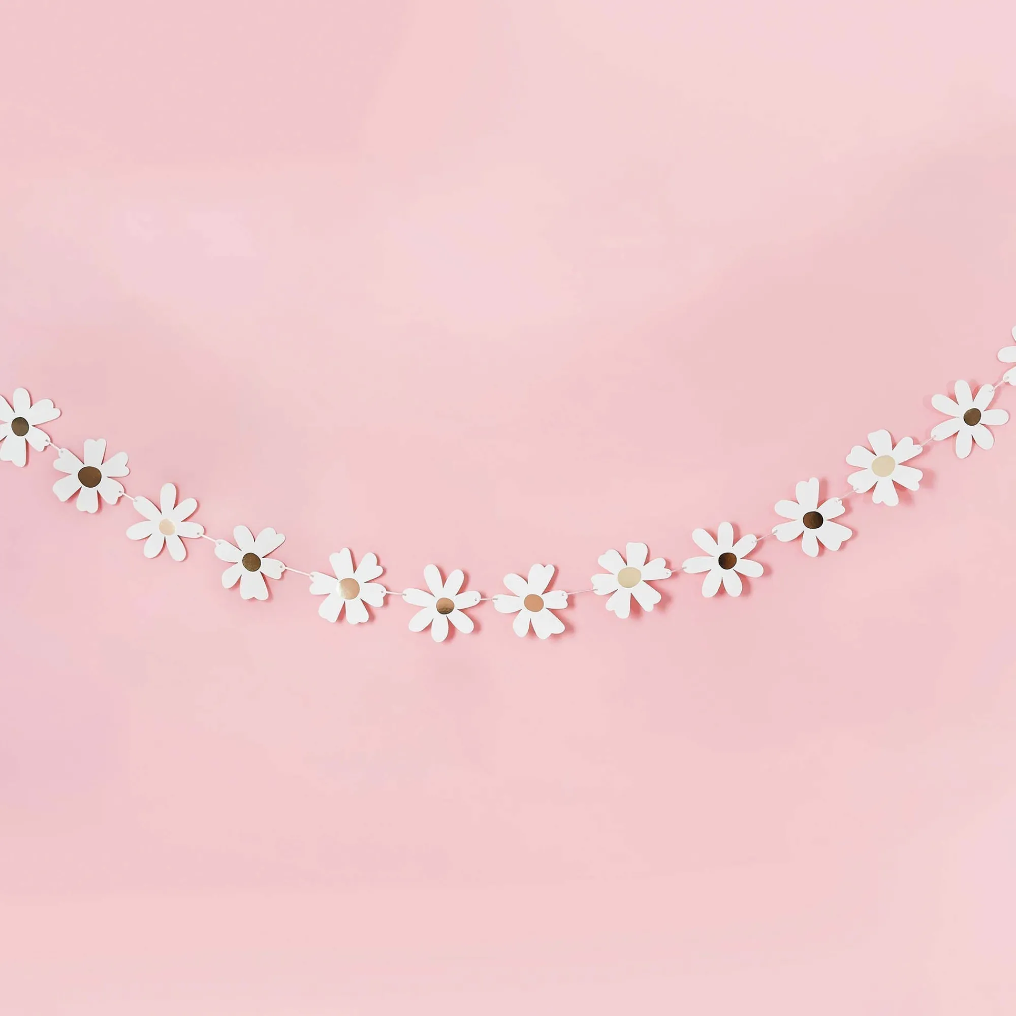 Decorations|Bunting & Garlands*Whistlefish Daisy Garland