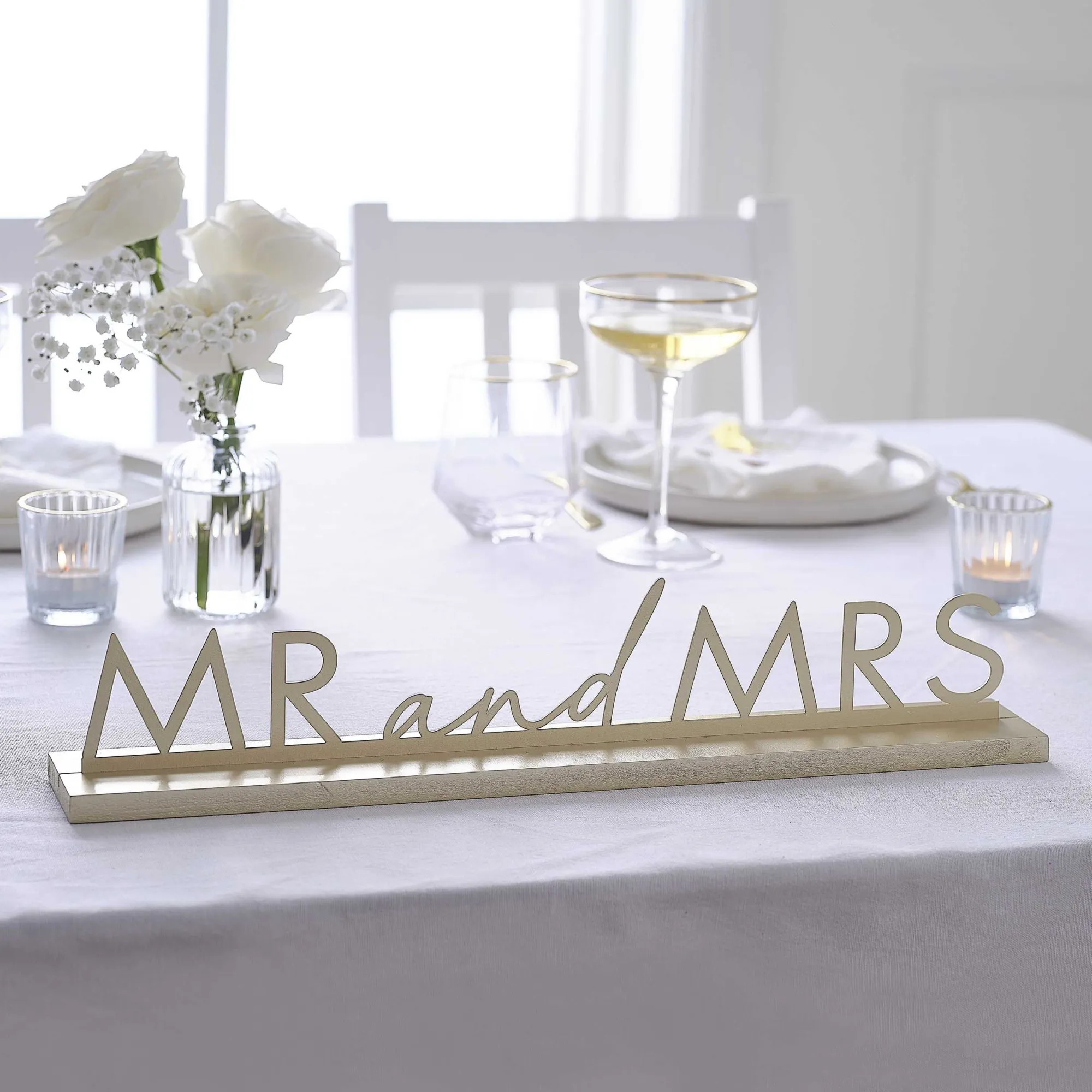 Decorations|Wedding*Whistlefish Gold Metal Mr And Mrs Sign