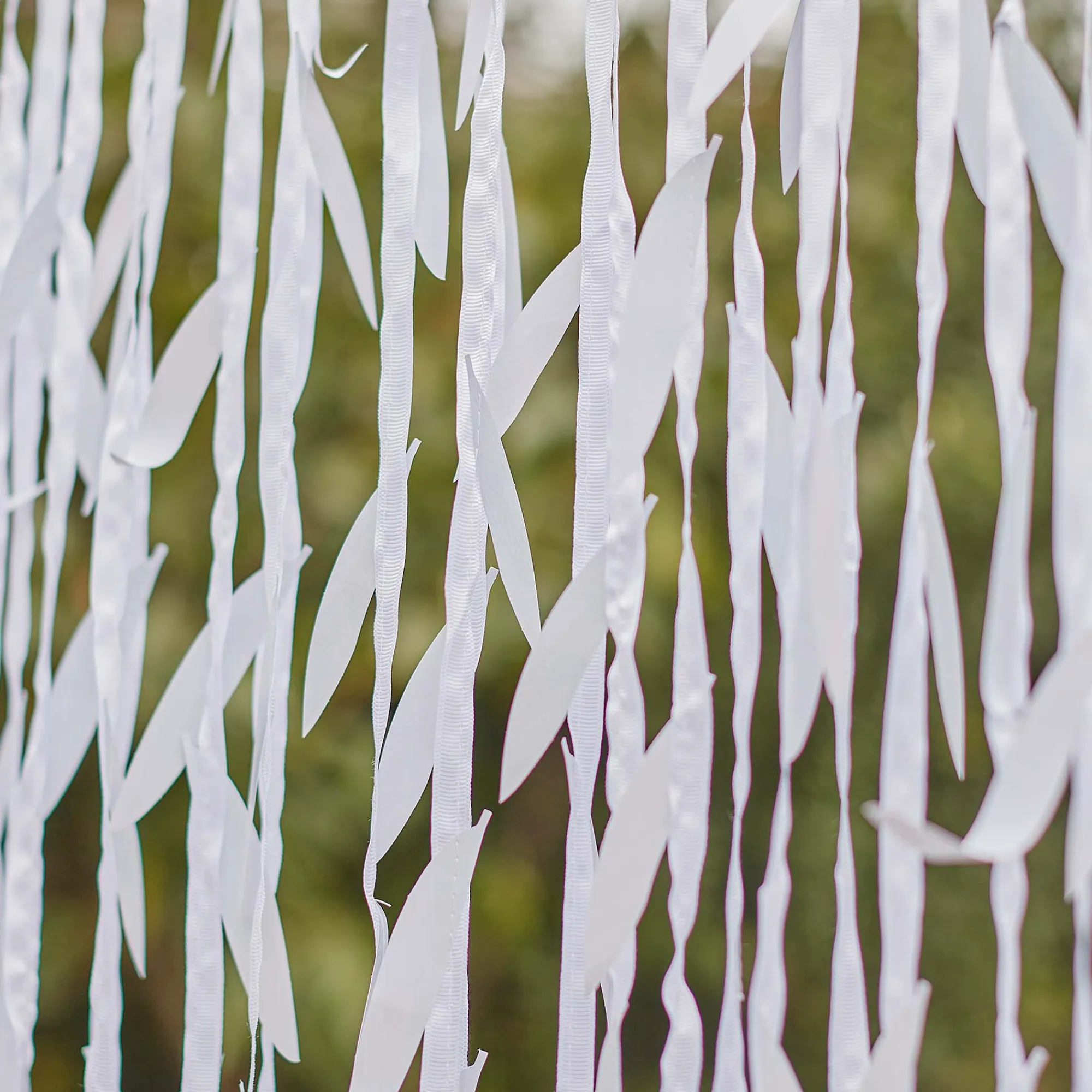 Decorations|Backdrops*Whistlefish White Leaf Ribbon Backdrop